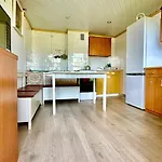 Alyvu - House Just For Villa *