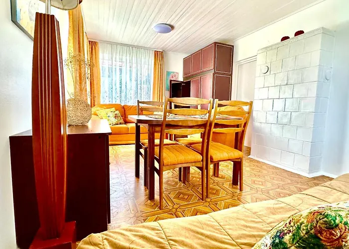 וילה Alyvu - House Just For פלאנגה