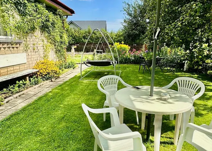 וילה Alyvu - House Just For פלאנגה